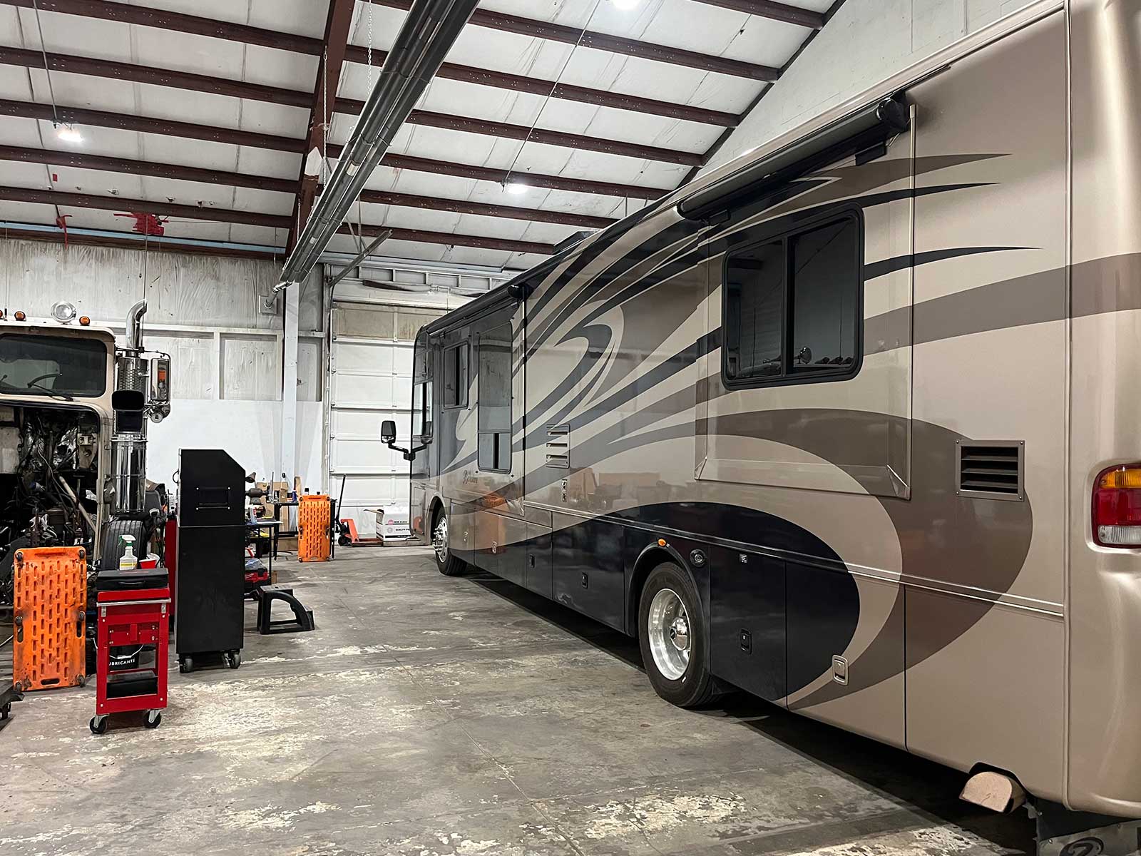 Disturbed Diesel Perf motorhome in for service 1914